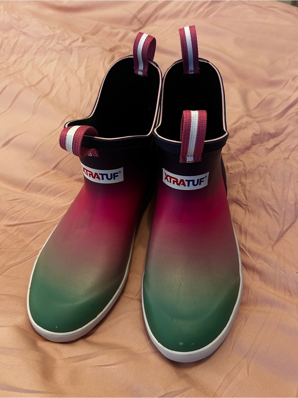 XTRATUF Women's Gradient Green-Pink Ankle Rain Boots. Youth 4 / Women 6